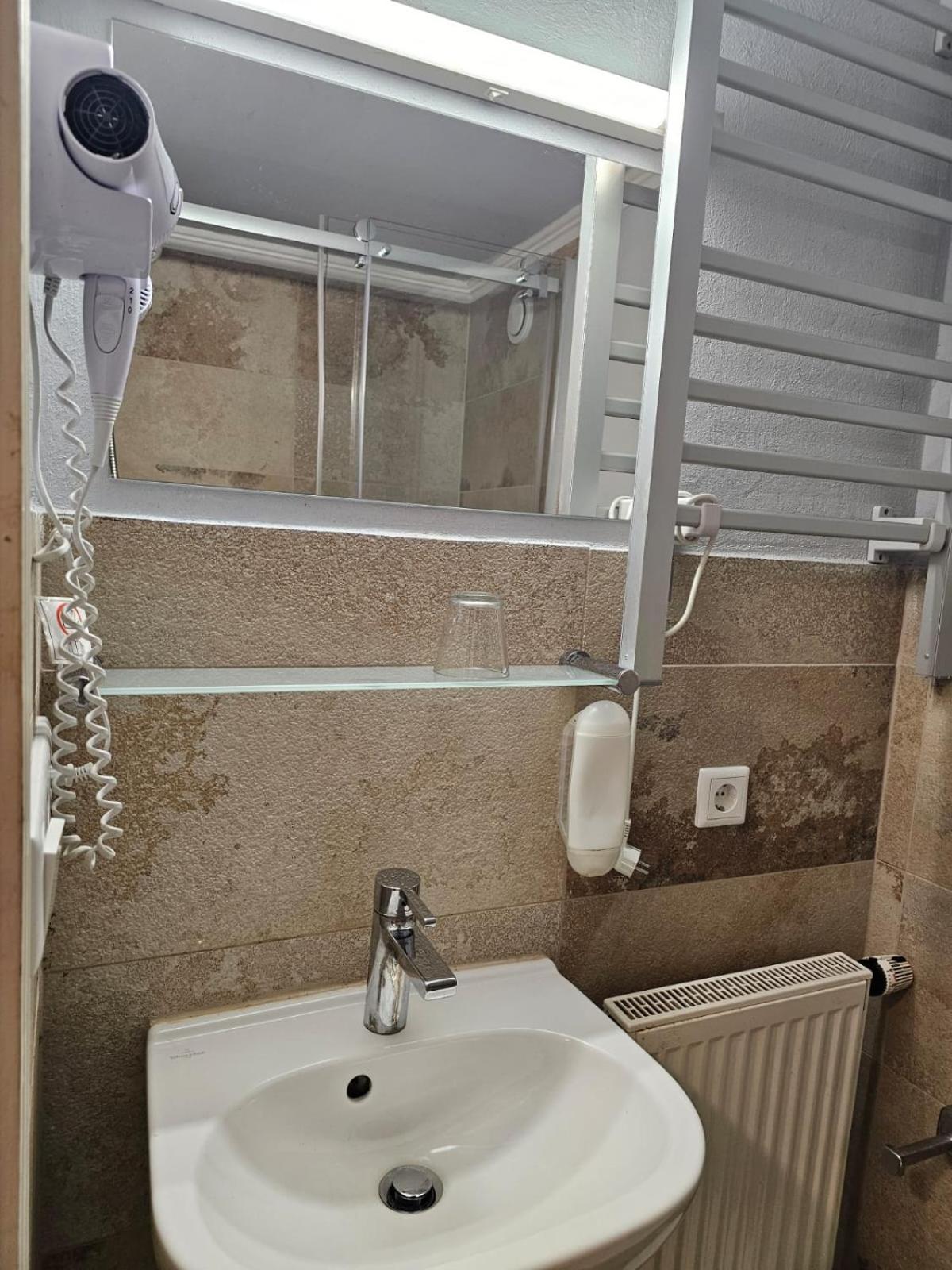 Hotel Goldene Rose Weißenburg in Bayern Esterno foto